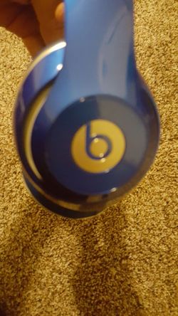 Beats studio head phones.