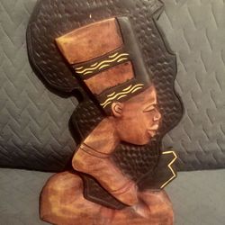 Wall Africans hand sculpted