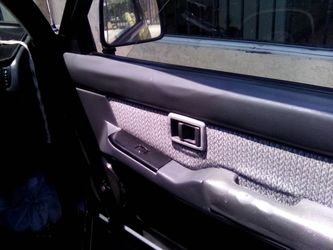 Nissan Pickup Hardbody 