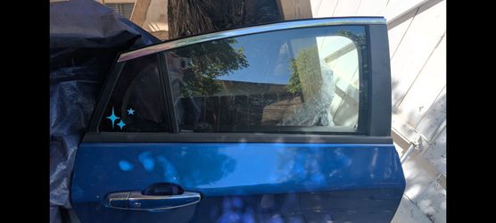 2016 Chevy Volt Right Rear door passenger premier dented 2017 2018 2019