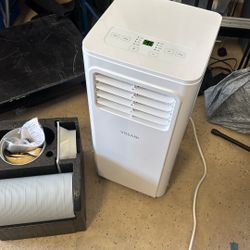 8,000 BTU Portable Ac Unit. Brand New. Delivery 