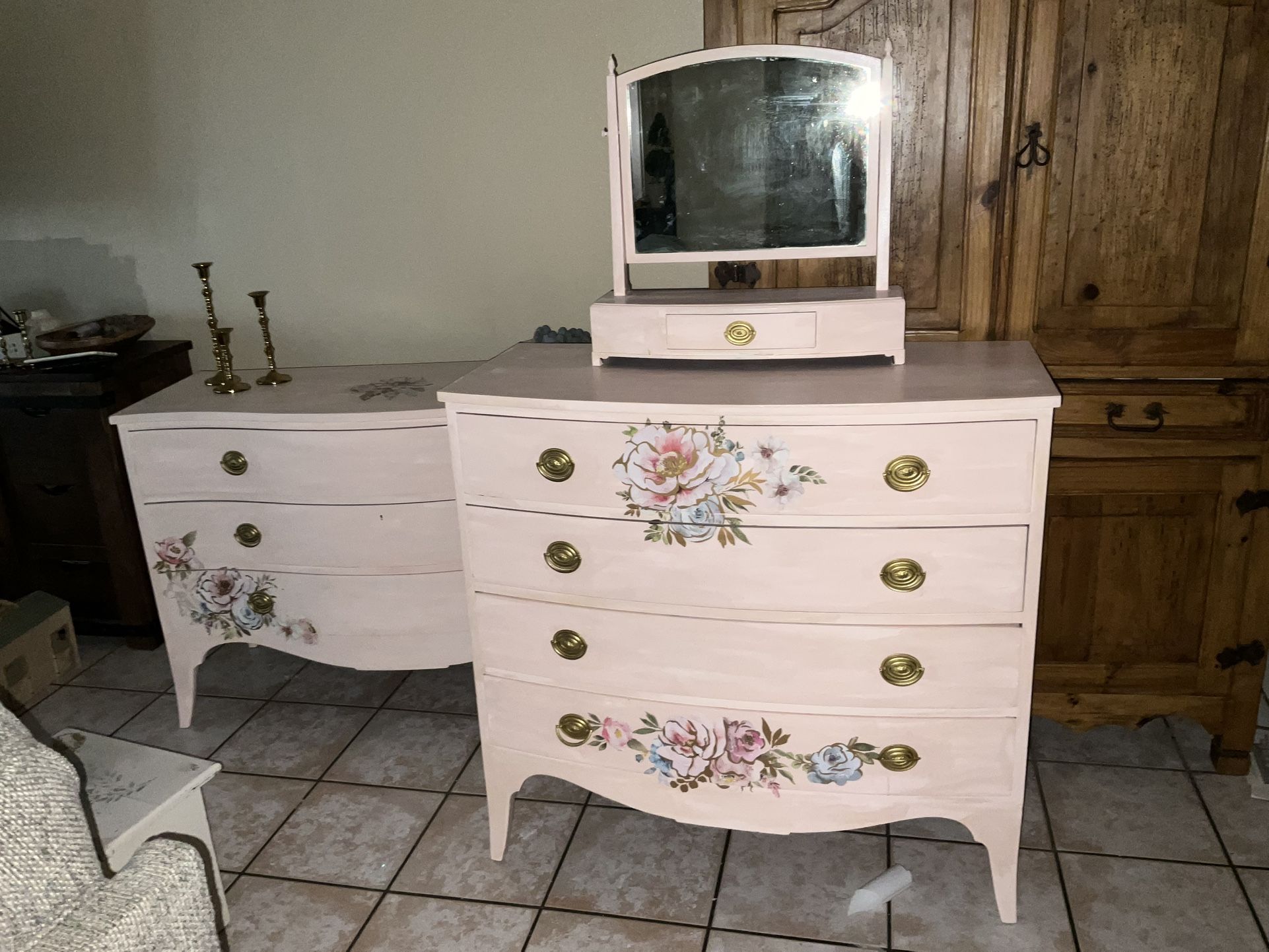 Antique Dressers