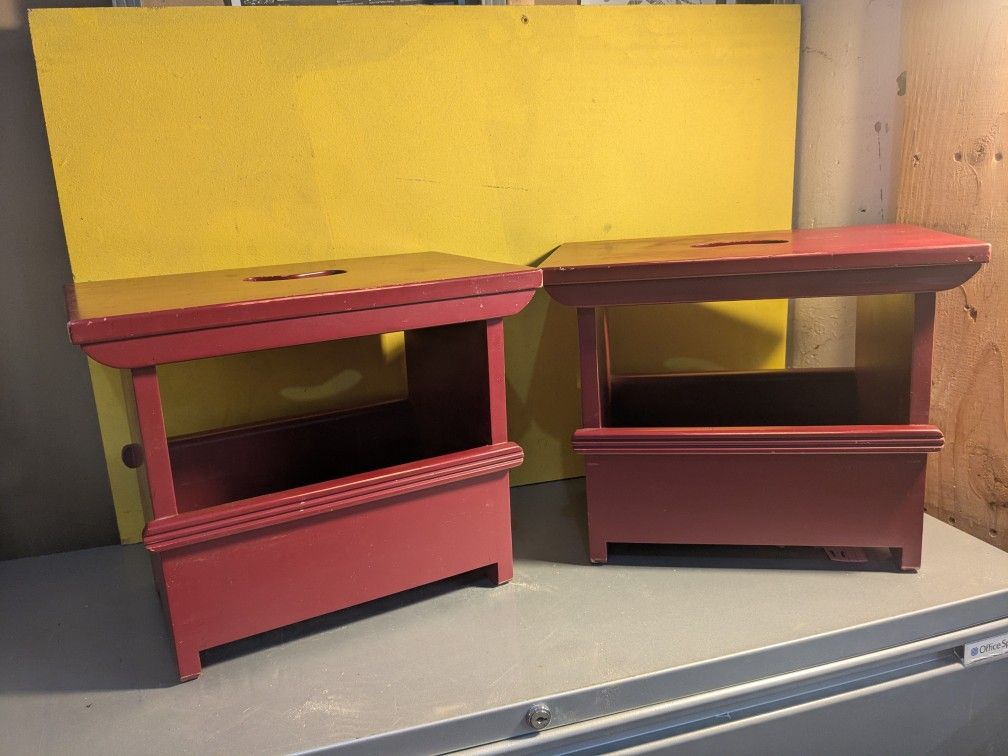 Set Of Small Stools With Storage
