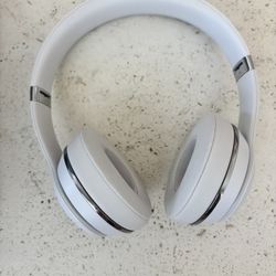 BEATS HEADPHONES 