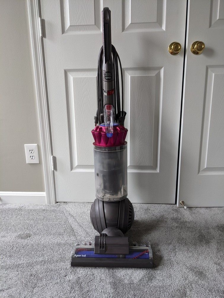 Dyson Ball Origin Upright Vacuum With Tools