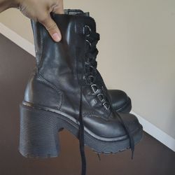 Doc Martens Boots