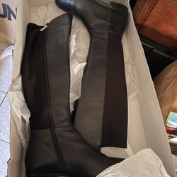 9.5 Michael Kors Bromley Flat Boot Leather