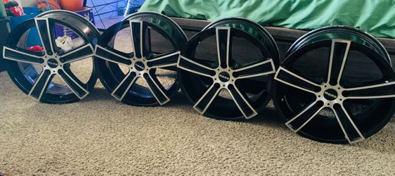 17" momos