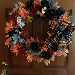 Spooky Halloween Wreath 