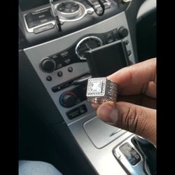 Mens Labmade Diamond Ring 💍 Like New Serious Buyers 