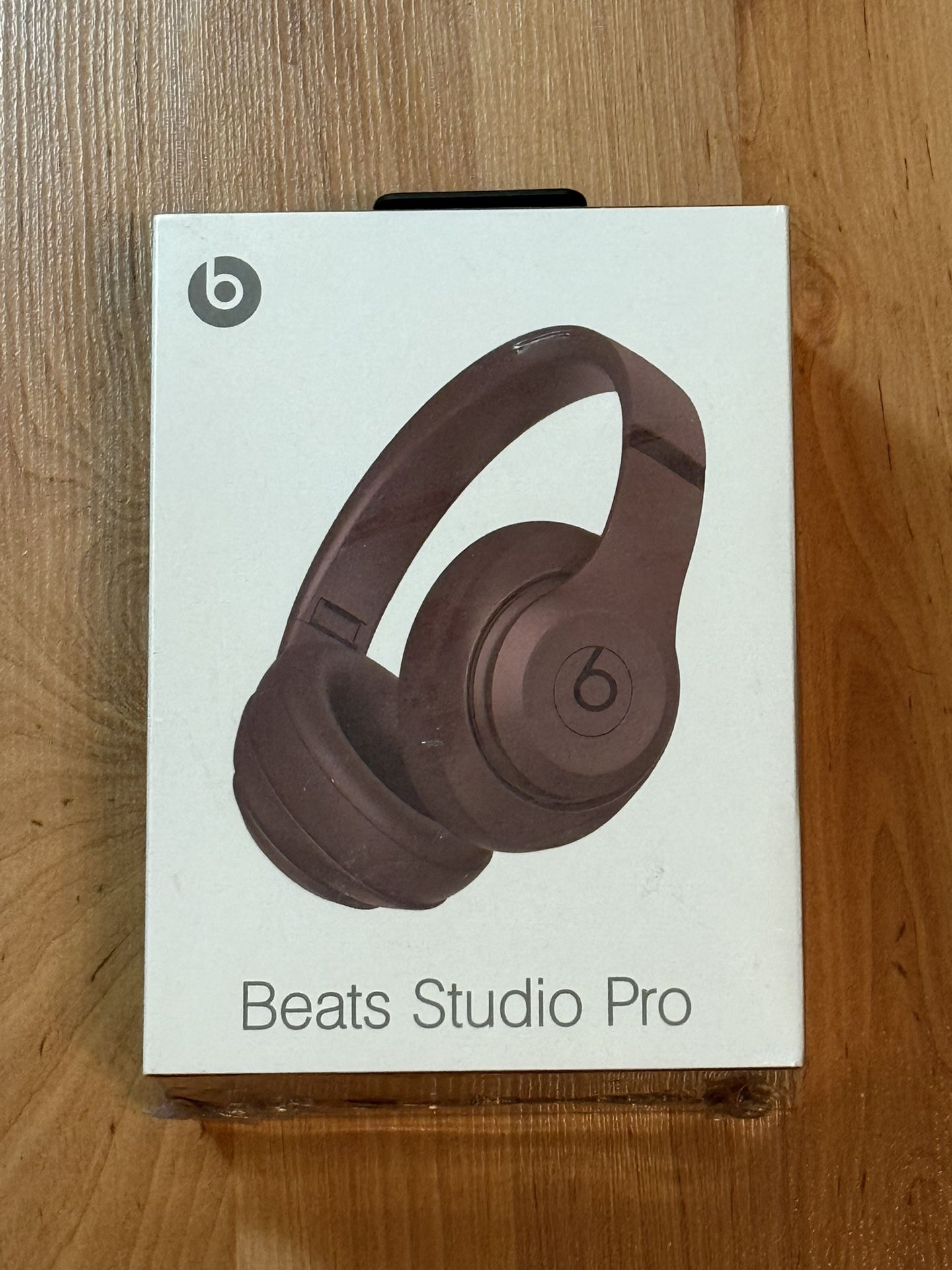 Beats Studio Pro Deep Brown