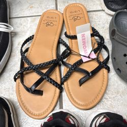 Large 9 To 10 Women’s Sandals
