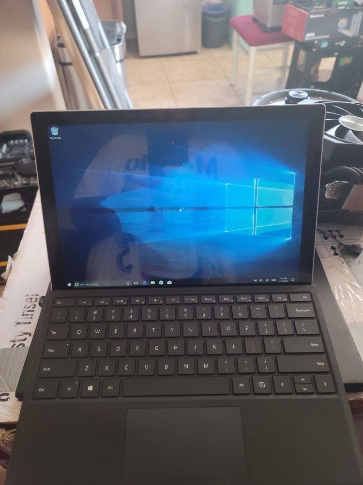Microsoft SURFACE 5