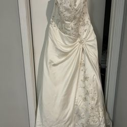 Large Wedding Dress