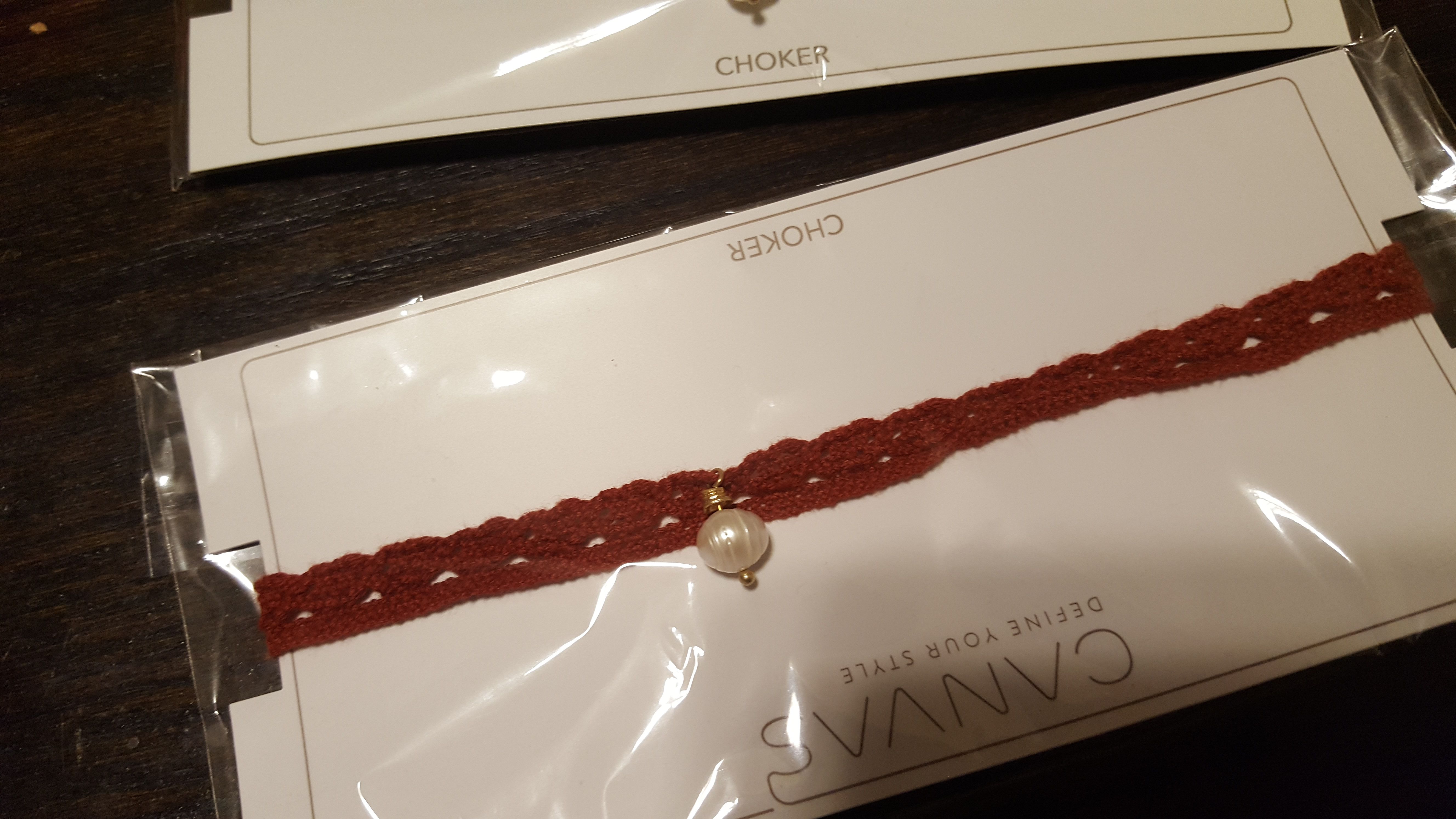 Brand new red chocker with pearl