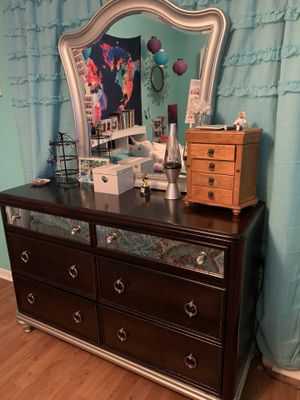 New And Used Mirrored Nightstand For Sale In Port Arthur Tx Offerup