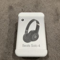 Beats Solo 4 Wireless Headphones Brand New in the Box