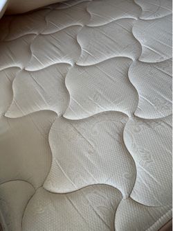 Es frame and matress