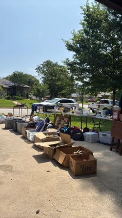 Garage Sale- 1401 Bayou Rd, Grapevine Tools, Knicknacks, bikes etc