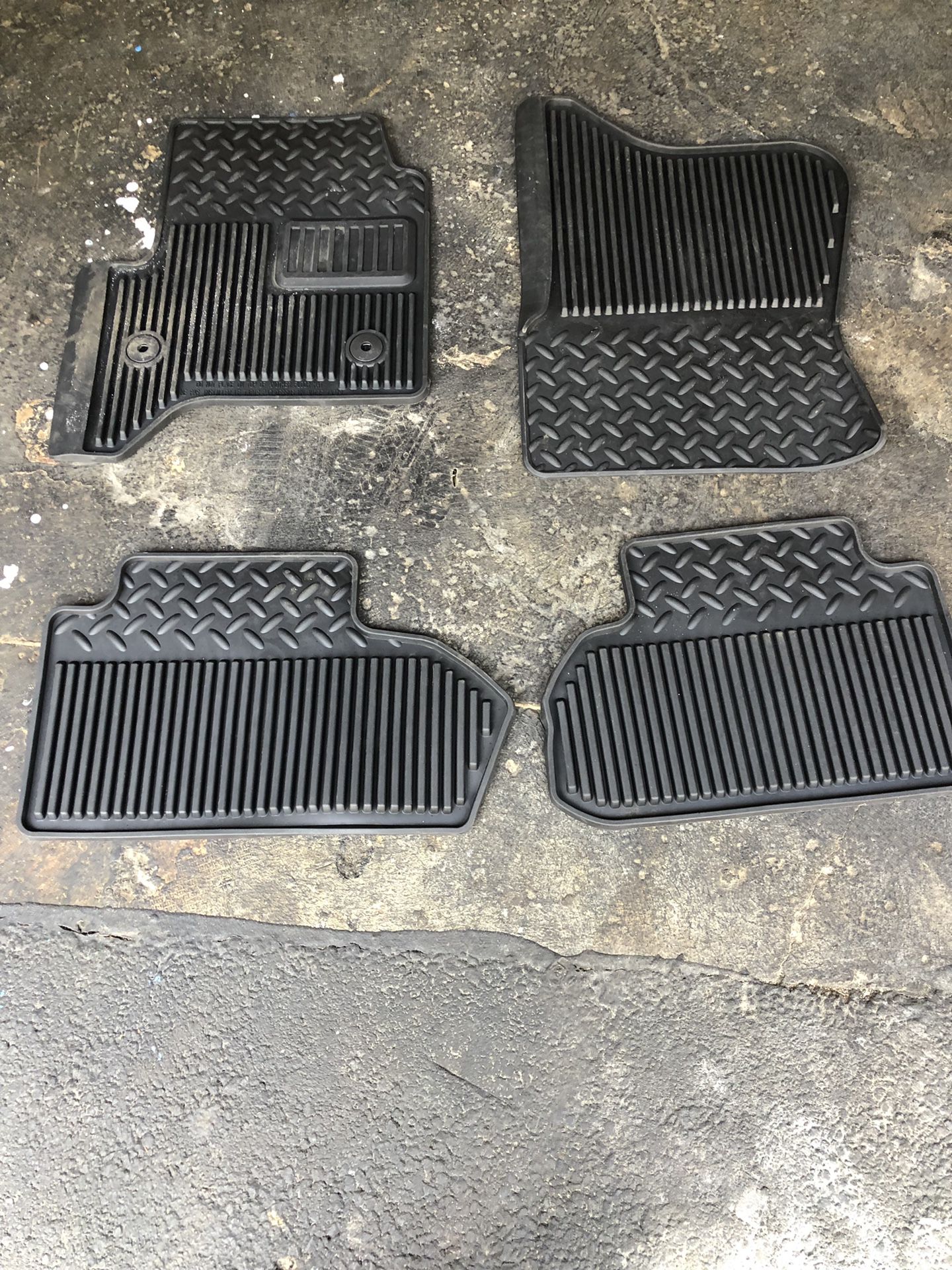 2014-2015 Chevy Silverado OEM floor mats