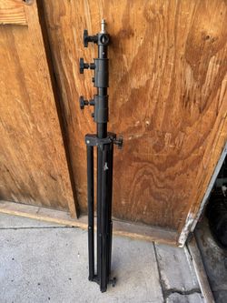 Impact Heavy-Duty Air-Cushioned Light Stand