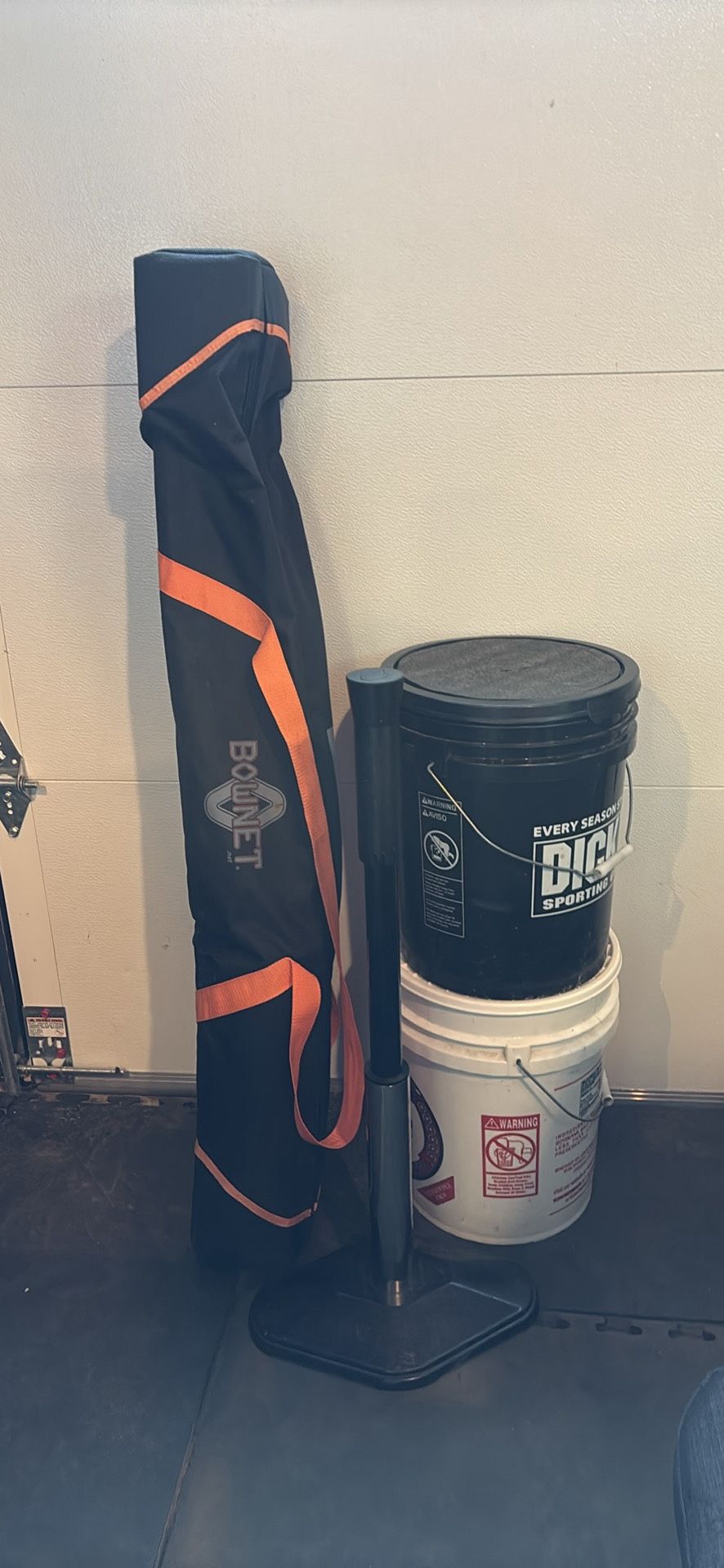 Bownet, Tee, Softballs, Etc