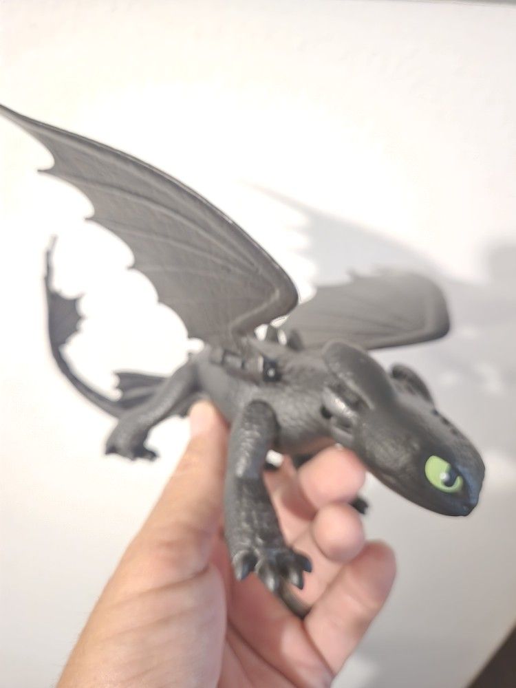 Toothless Action Figure How To Train You're Dragon