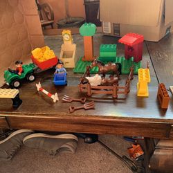 30ea. 2 Duplo Lego Town farm Block Sets