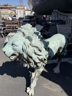 Large Bronze Lion Sculpture Statue – Garden, Estate & Architectural Décor