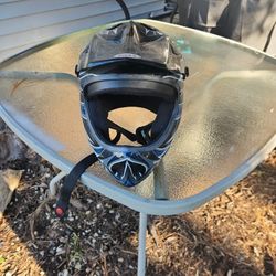 Bell Halmet Yuth Large 