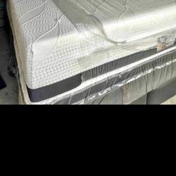 King bed  can deliver new