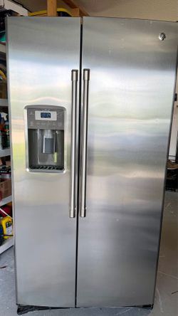 Side by side fridge