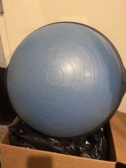 BOSU balance trainer