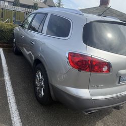 2008 Buick Enclave CXL 3.6 V6 with 186,000 miles
