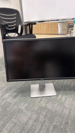 Two Dell Display Monitors 27” - HDMI/VGA