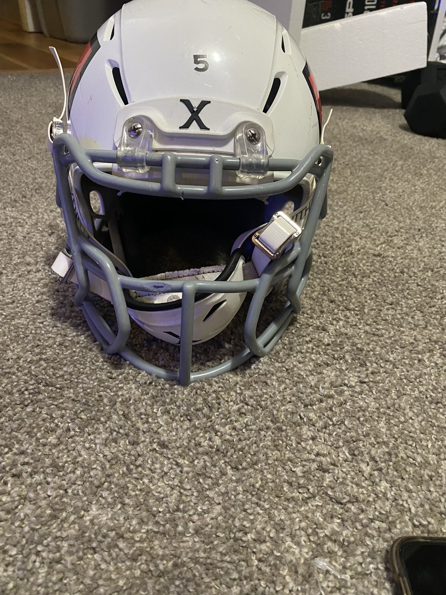 Xenith Youth Small Football Helmet for Sale in Gresham, OR OfferUp