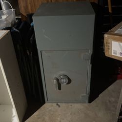 Safe Vault