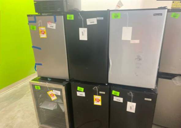 Mini fridge liquidation sale 👍👍👍 XP4CI