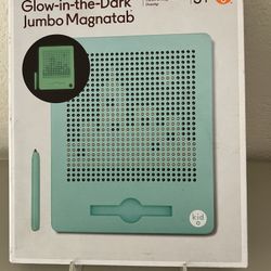 Glow-in-the-Dark Jumbo Magnatab -as New 
