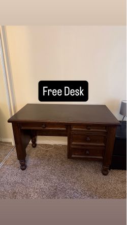 Free Beautiful Desk