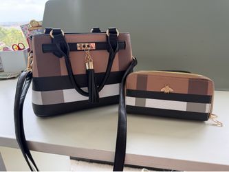 “Cute Matching Purse & Wallet Set” like NEW!