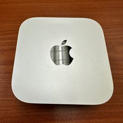 Mac Mini M4 - 16GB Memory - 256GB SSD