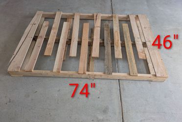Wood pallet