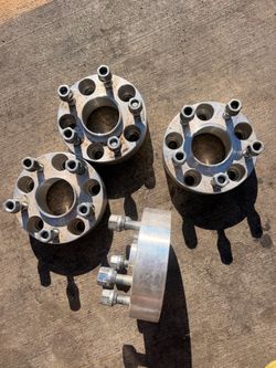 5 lug spacers 5x114.3