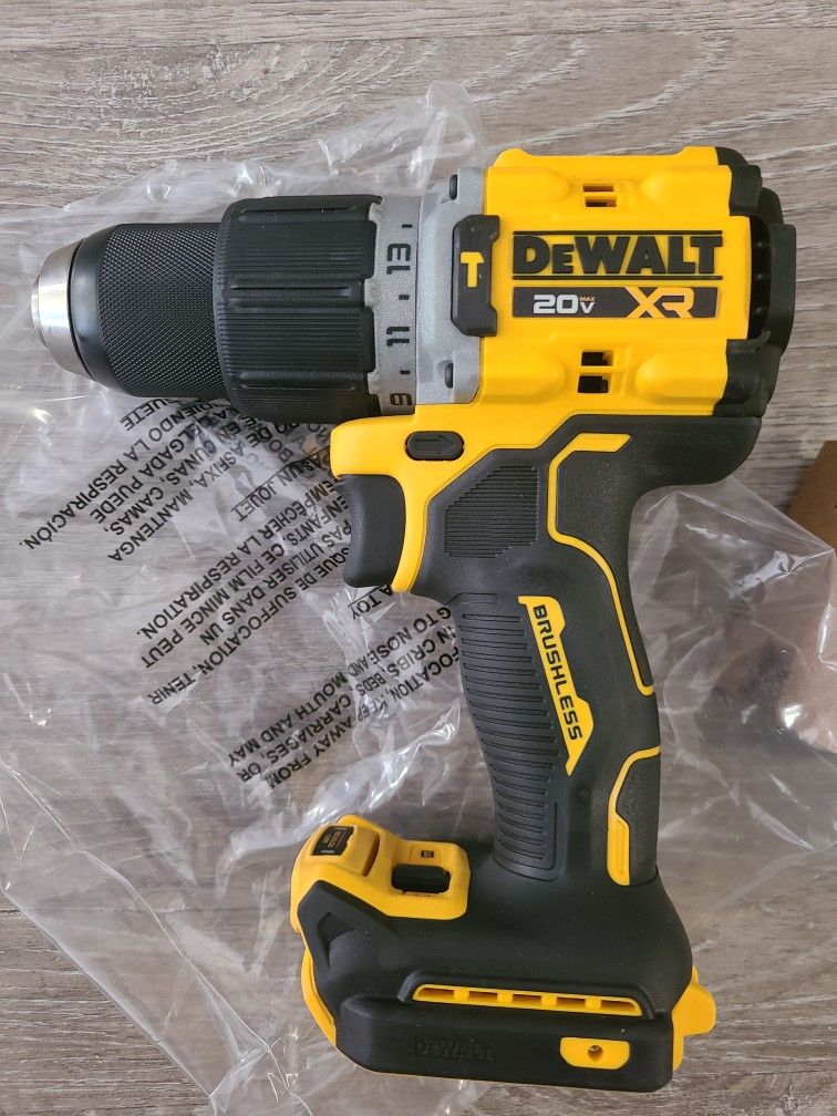 DEWALT 20V MAX XR Hammer Drill