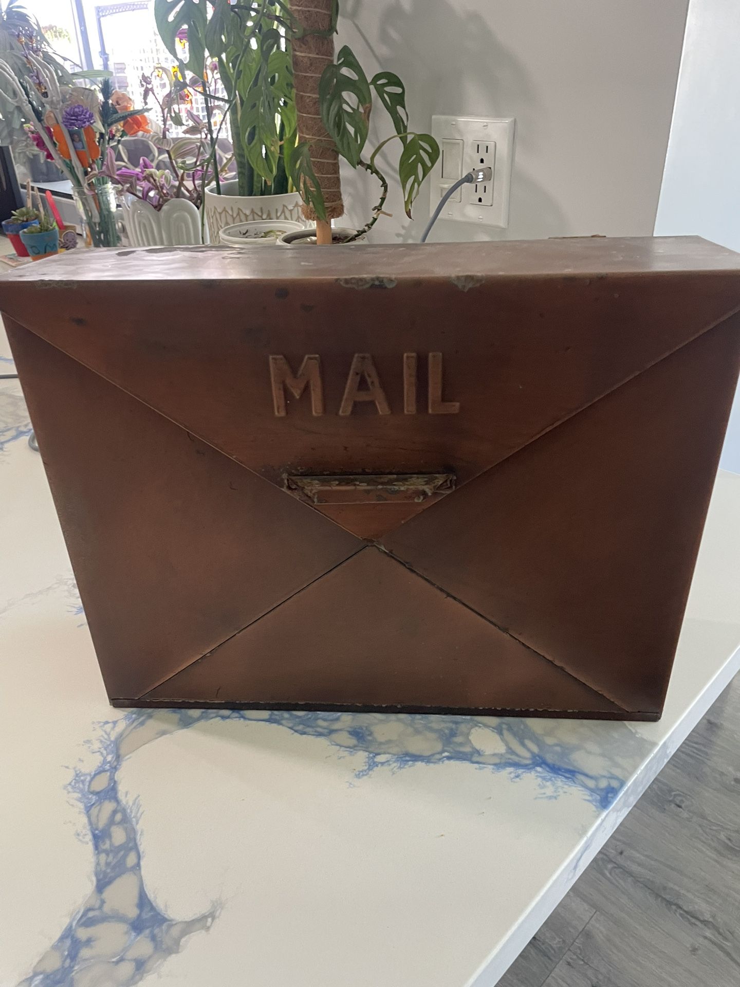 Mail Box