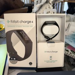 Fitbit Charge 4
