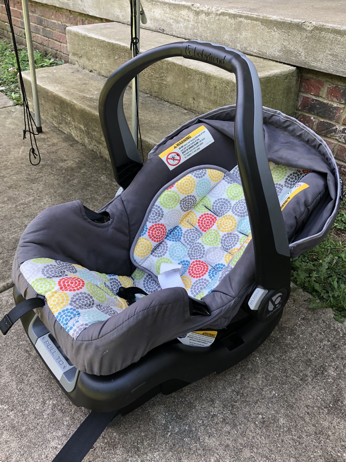 Baby Trend car seat and base