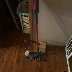 Schenley Steamer With 6 Attachments 