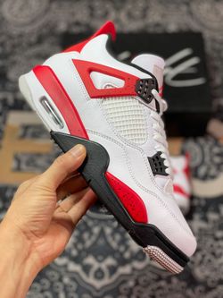 Air Jordan 4 Neutral Grey